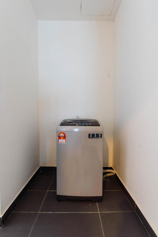 Cozy Homestay With Wifi @Encorp Strand Mall @Alpha Ivf Petaling Jaya Bagian luar foto